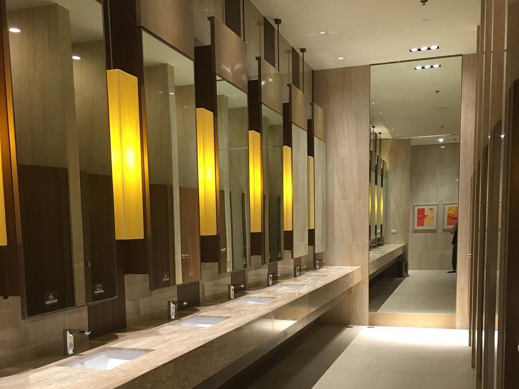 Mandaluyong Shang Luxury Suites מראה חיצוני תמונה