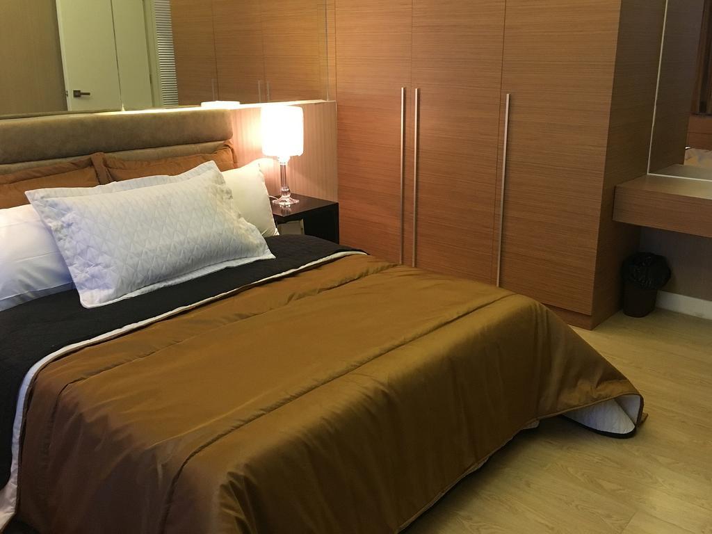 Mandaluyong Shang Luxury Suites חדר תמונה
