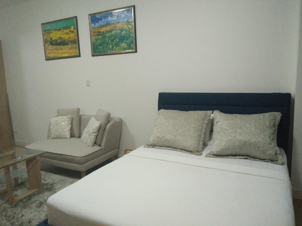 Mandaluyong Shang Luxury Suites מראה חיצוני תמונה