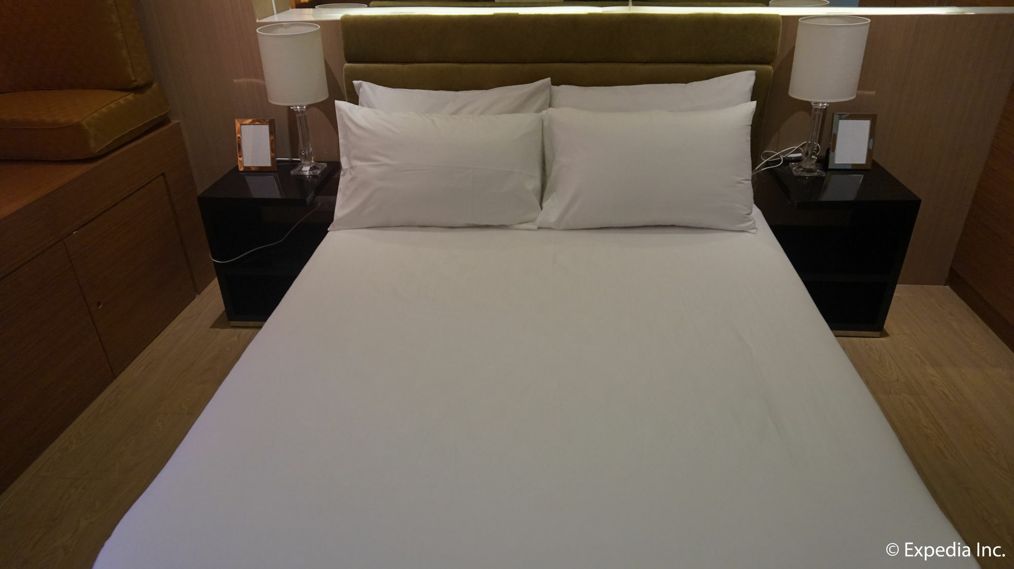 Mandaluyong Shang Luxury Suites מראה חיצוני תמונה