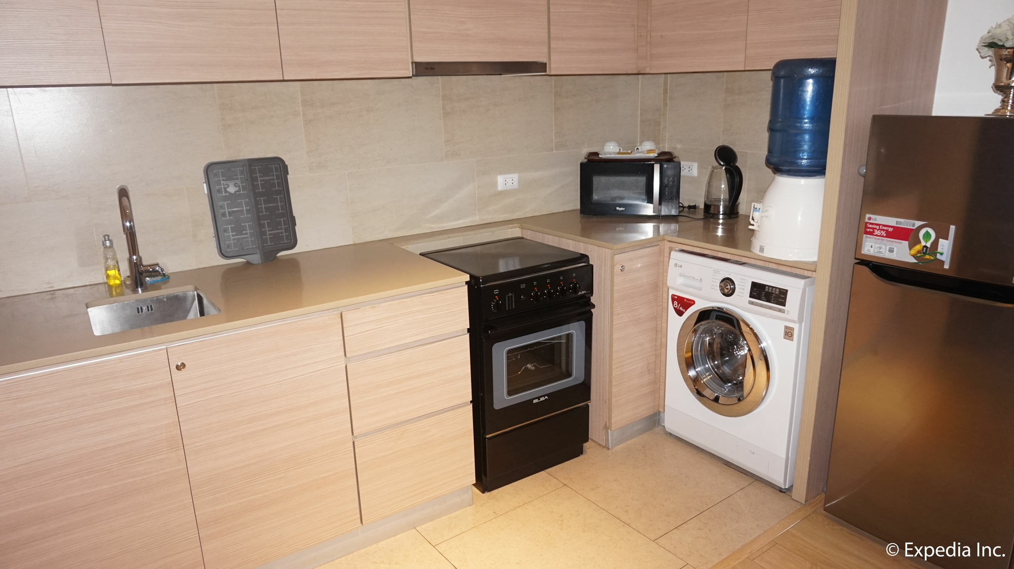 Mandaluyong Shang Luxury Suites מראה חיצוני תמונה