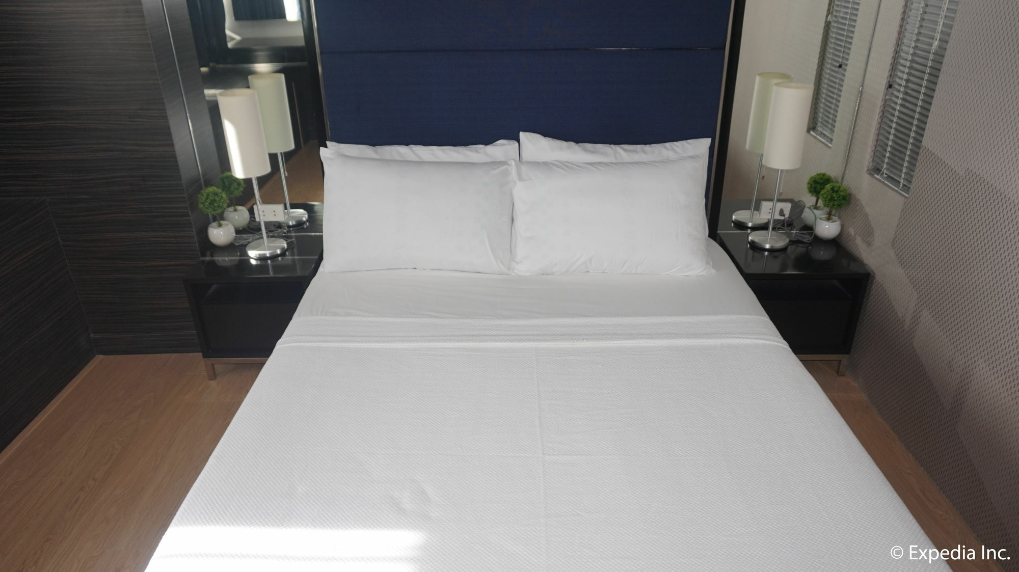 Mandaluyong Shang Luxury Suites מראה חיצוני תמונה