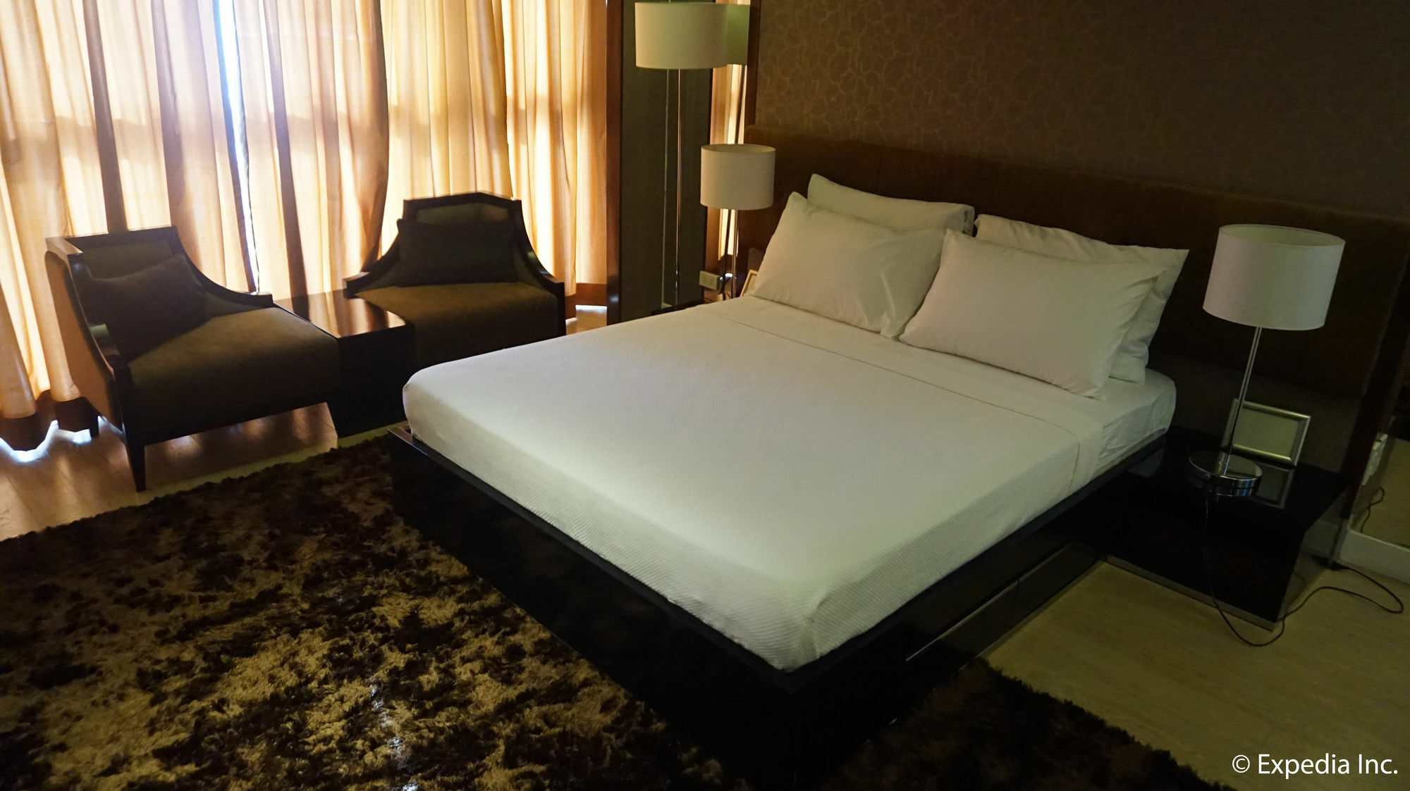Mandaluyong Shang Luxury Suites מראה חיצוני תמונה